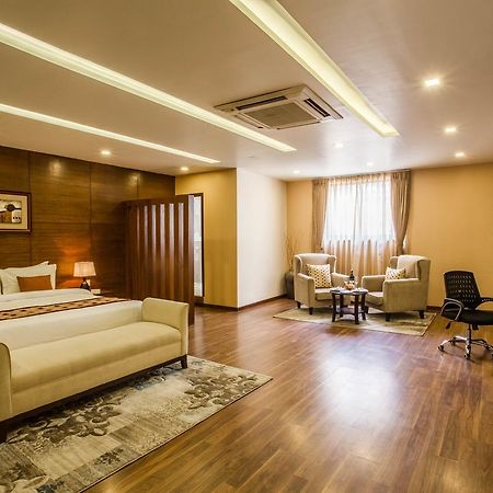 Yatri Suites And Spa Katmandu Eksteriør bilde