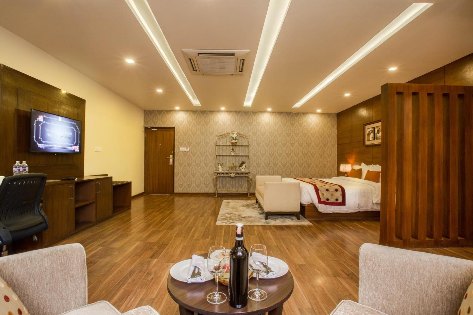 Yatri Suites And Spa Katmandu Rom bilde
