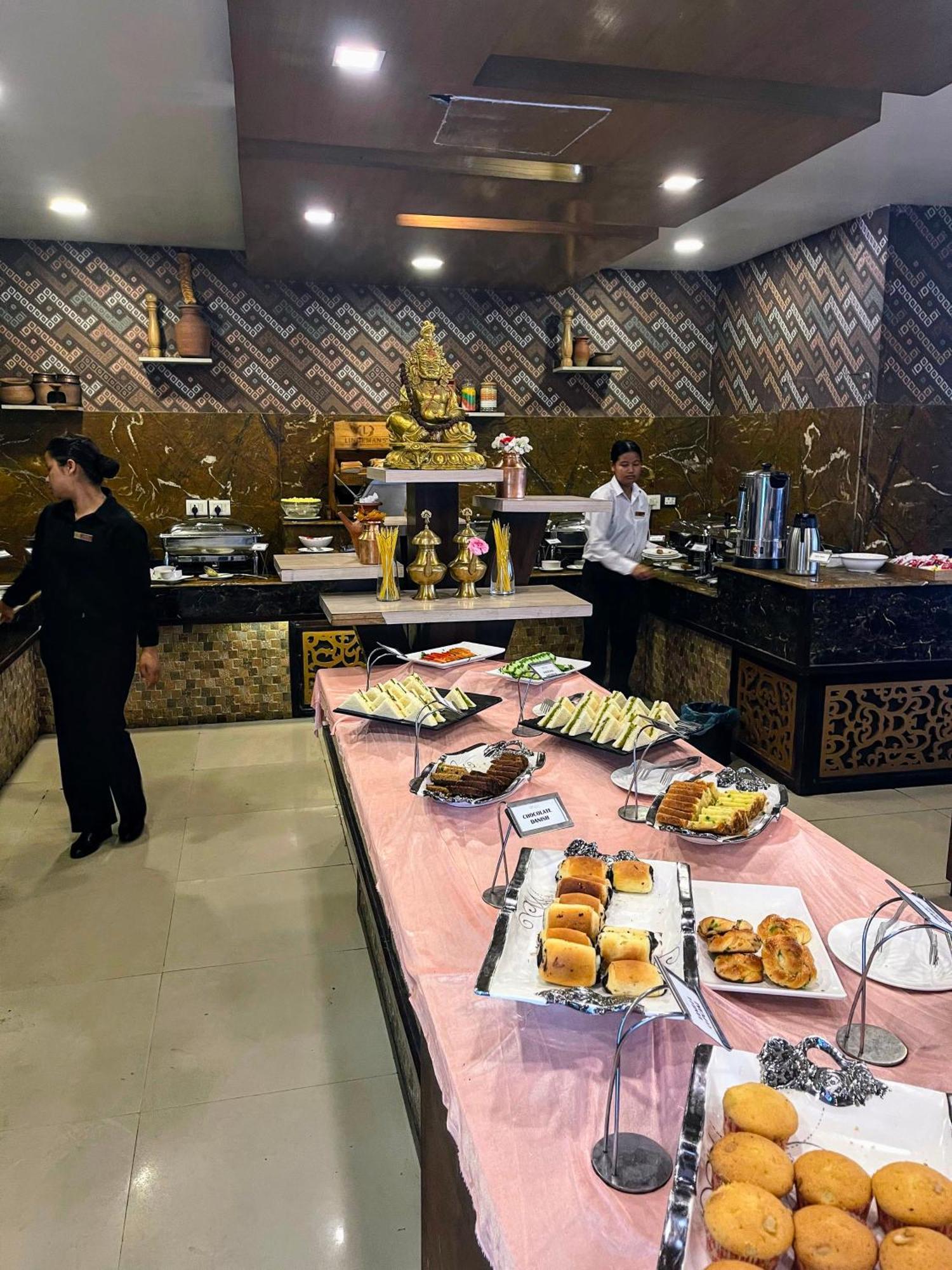 Yatri Suites And Spa Katmandu Eksteriør bilde