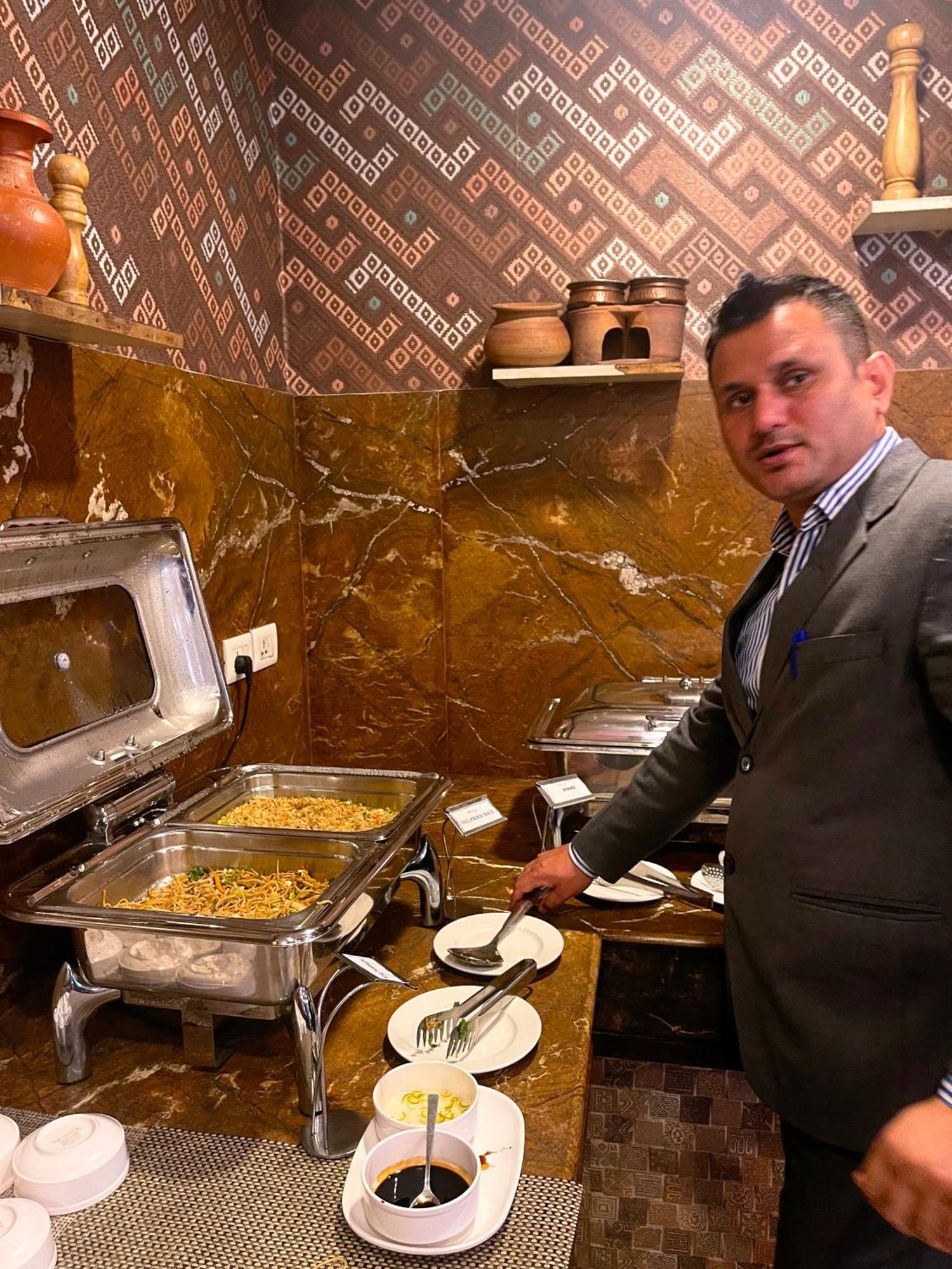 Yatri Suites And Spa Katmandu Eksteriør bilde