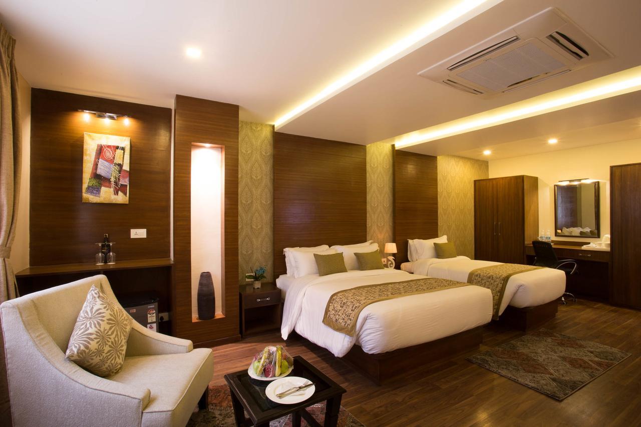 Yatri Suites And Spa Katmandu Eksteriør bilde