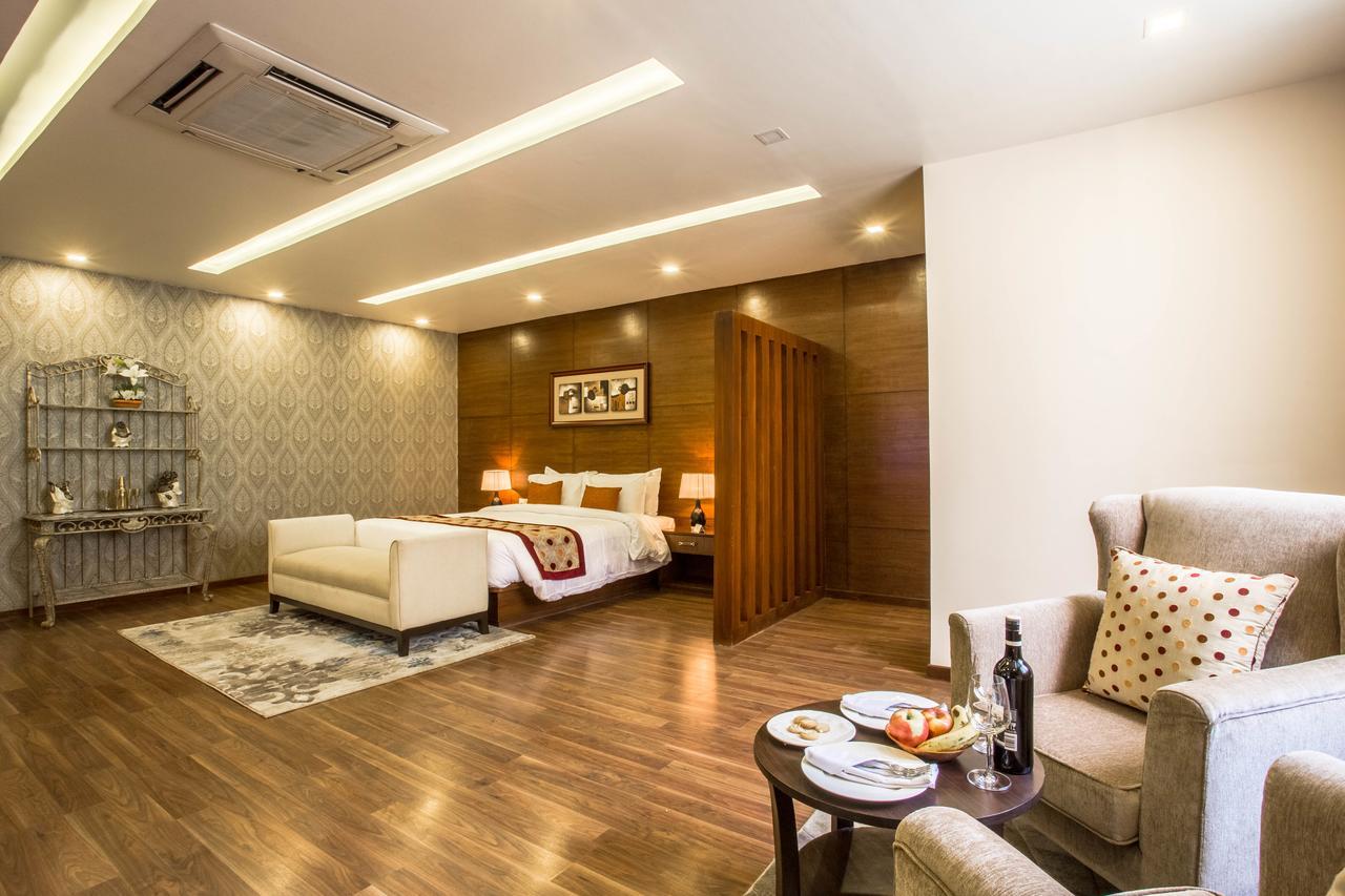 Yatri Suites And Spa Katmandu Eksteriør bilde