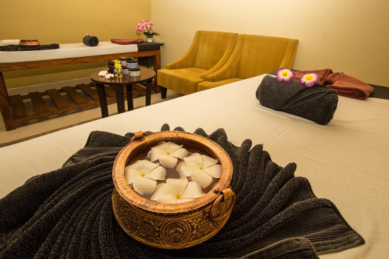 Yatri Suites And Spa Katmandu Eksteriør bilde
