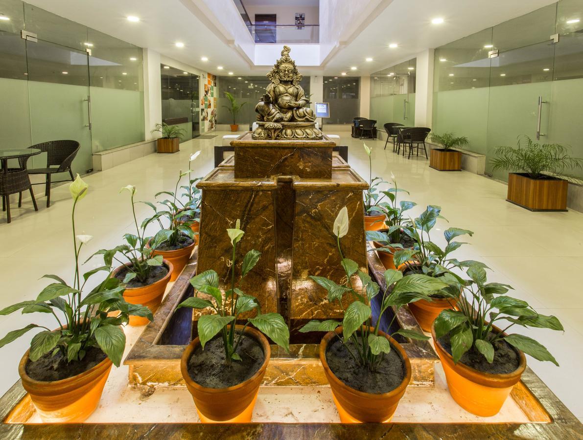 Yatri Suites And Spa Katmandu Eksteriør bilde